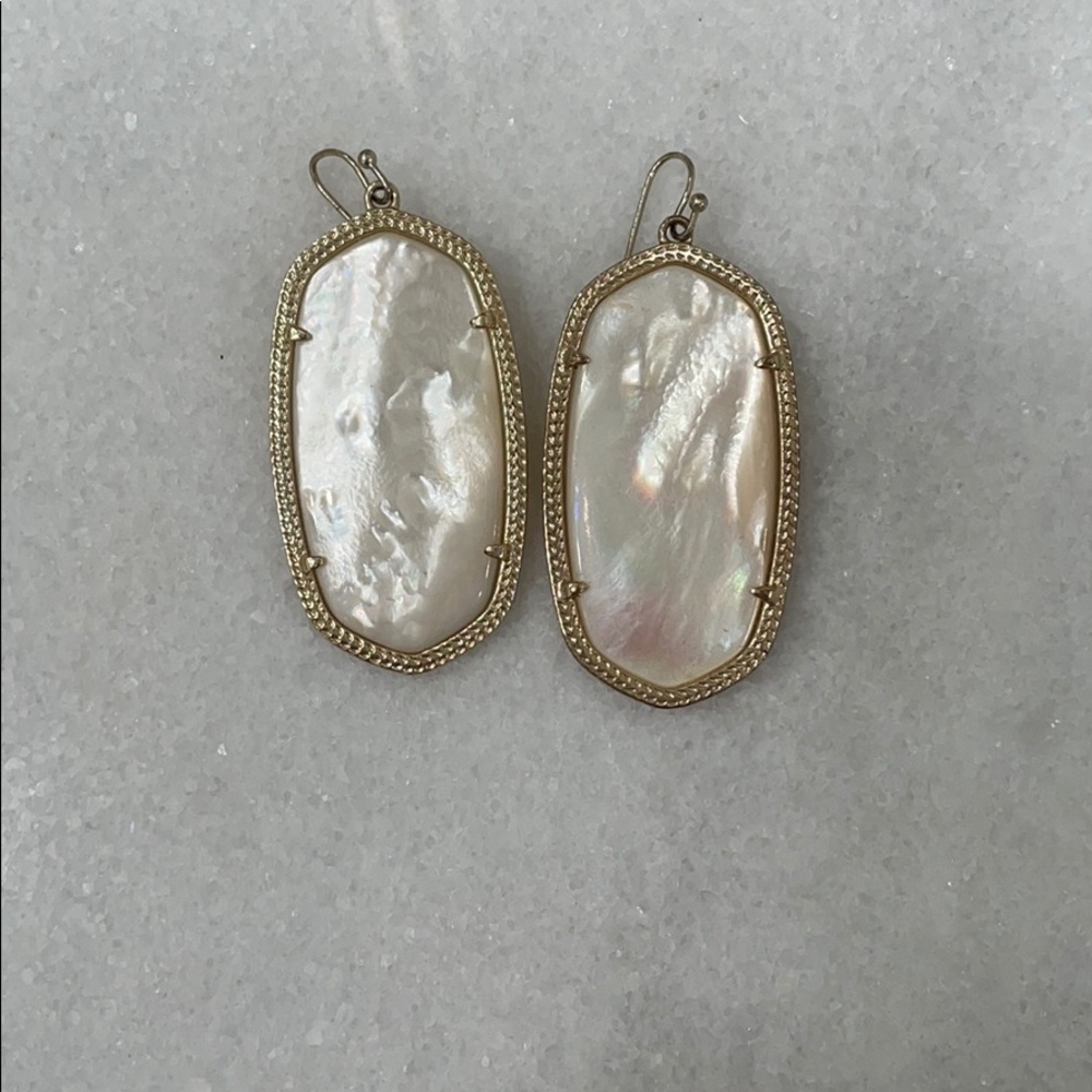 Kendra Scott Mother of Pearl Danielle Earrings